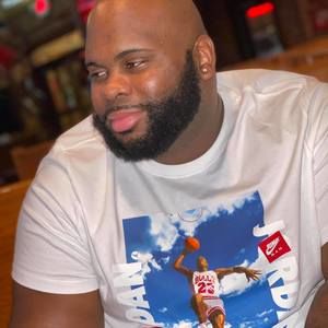 Meet your Posher, Jonathan